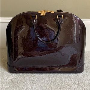 Louis Vuitton Alma PM Amarante